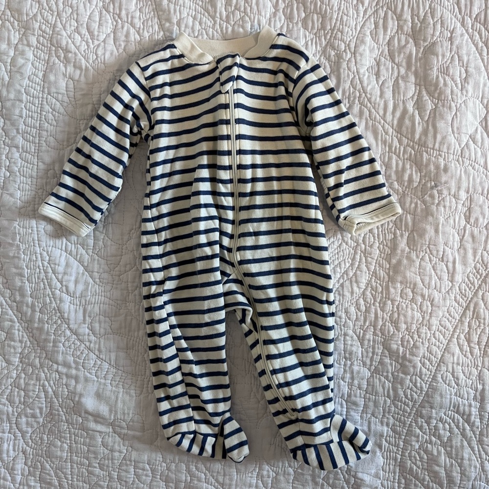 Kissy Kissy Newborn Zipper Footie, Navy Stripes